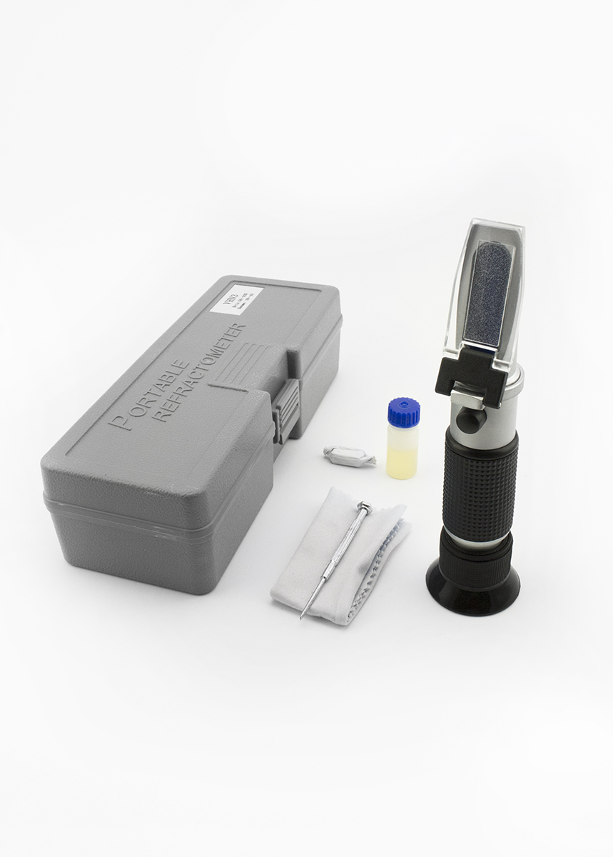 OPTICAL REFRACTOMETER