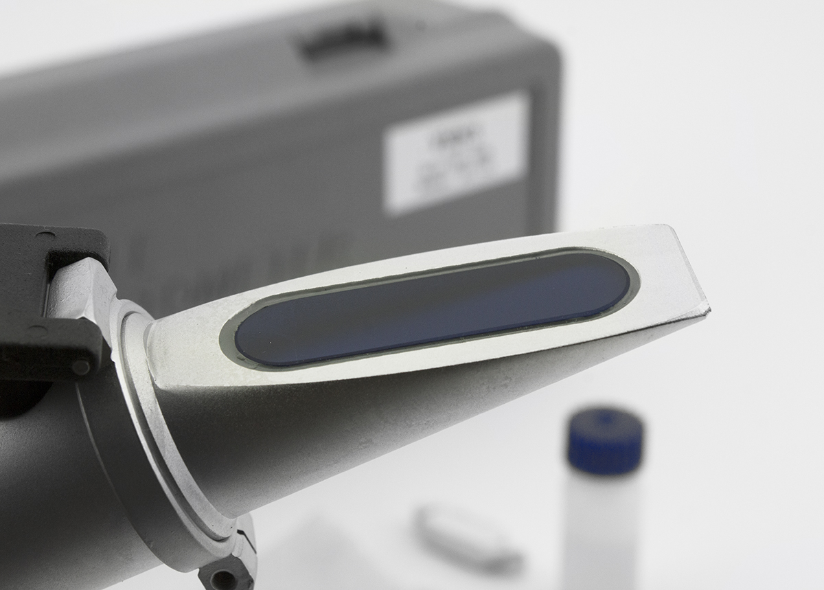 OPTICAL REFRACTOMETER - Image 3